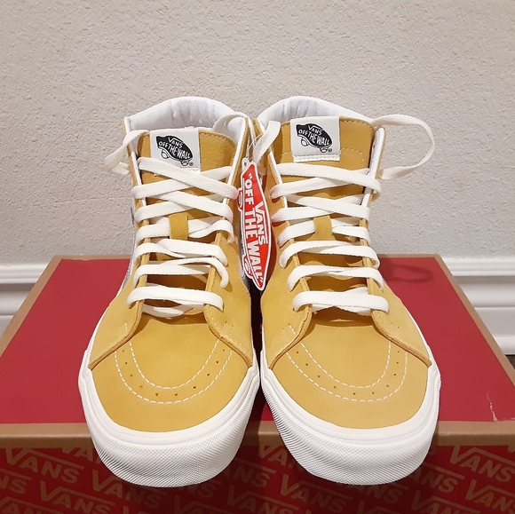 Vans - Picture 2 of 4